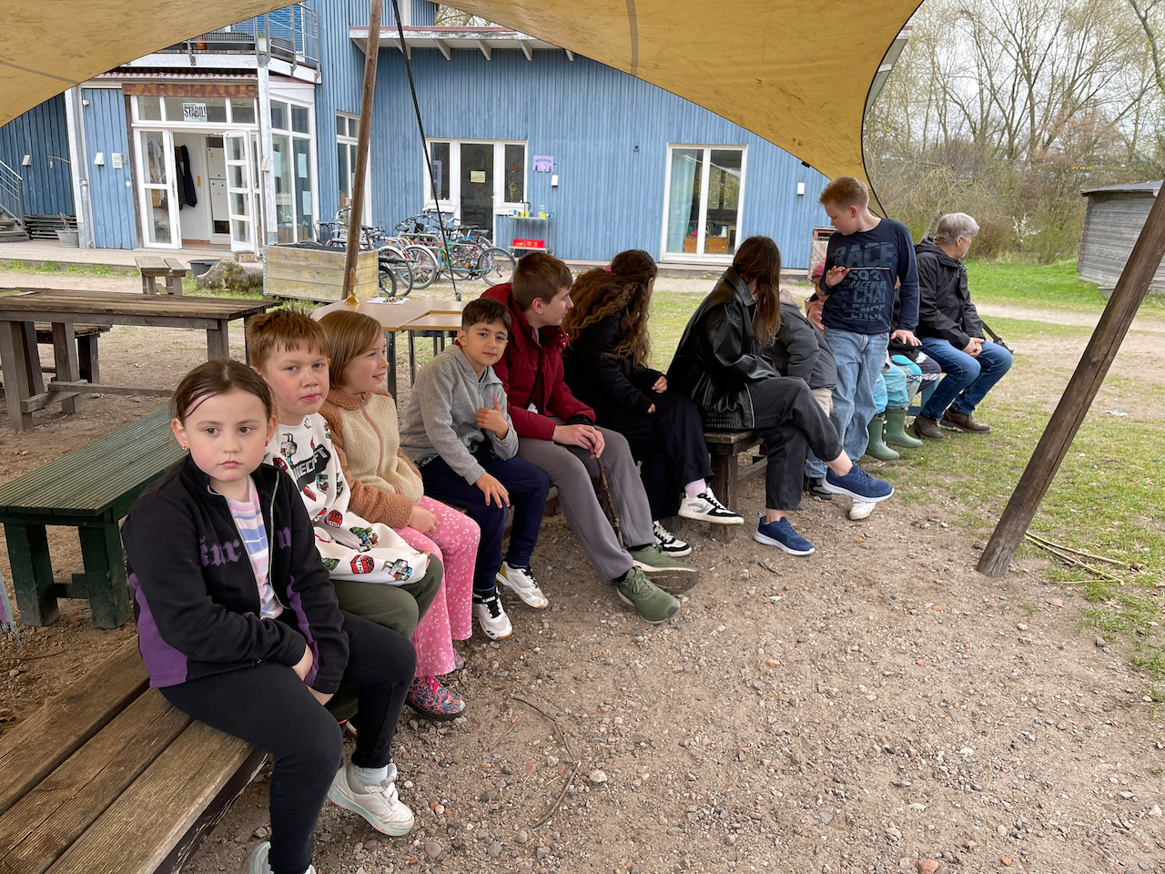 Auf der Erlebnisfarm Ohlenhof: vor dem Konzert